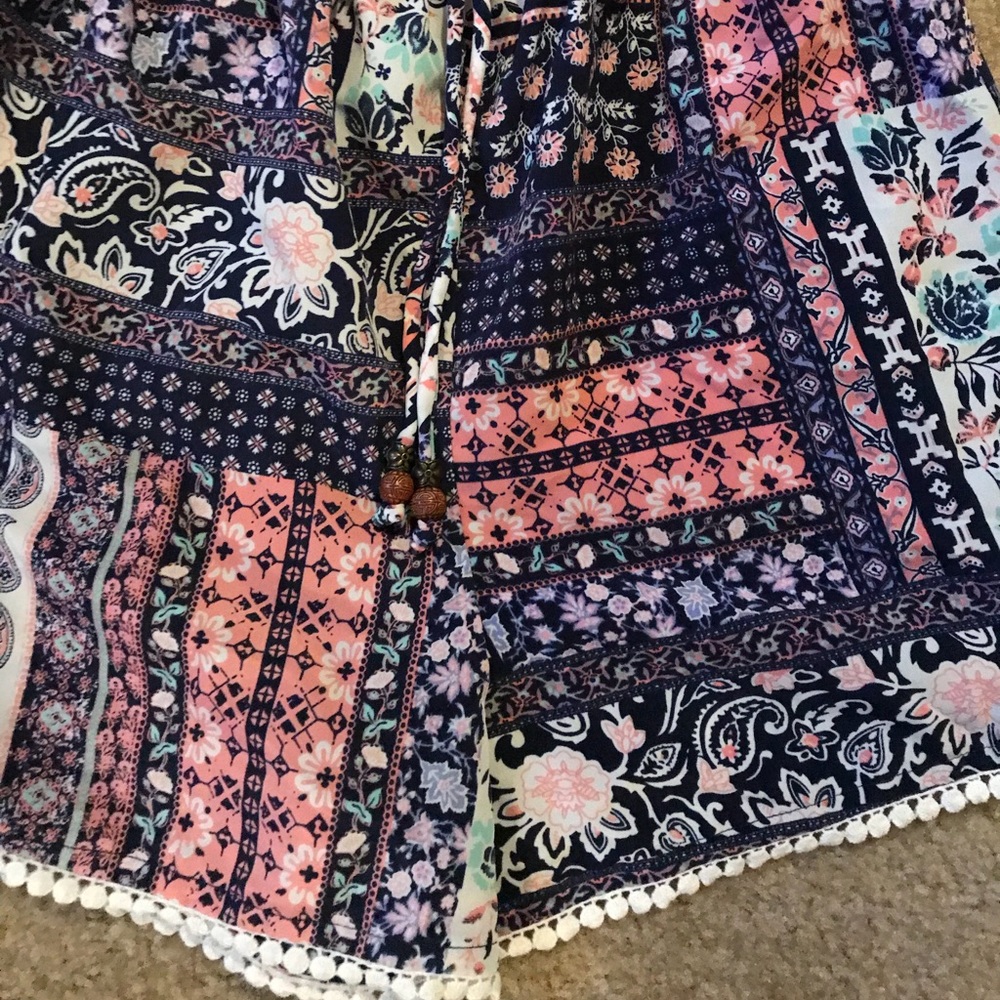 Pretty romper - Picture 2 of 4